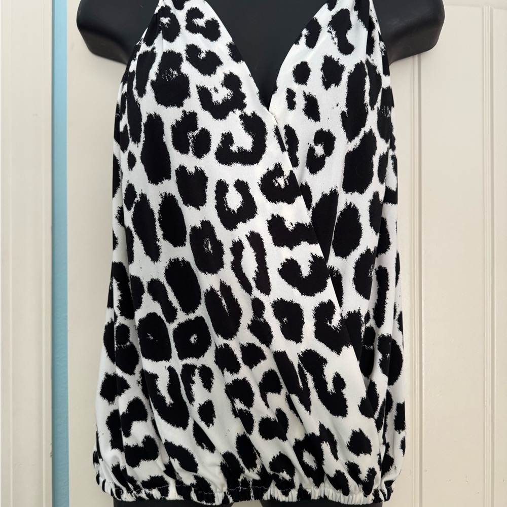 Express Black and White Fitted Camisole. NWT size small